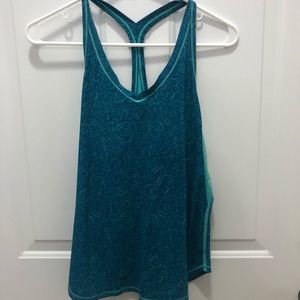 Size 6 blue lululemon yoga tank top!